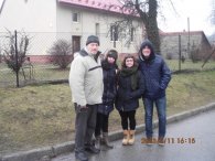 Gaetano, Carla i Sara z Kazimierzem, naszym Wolontariuszem